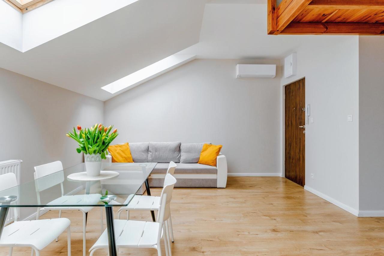 Apartament W Centrum, Zarezerwuj Teraz Apartment ลูบลิน ภายนอก รูปภาพ